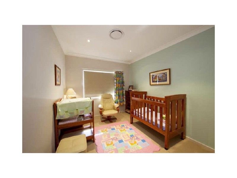 17 Heron Place, Belmont NSW 2280