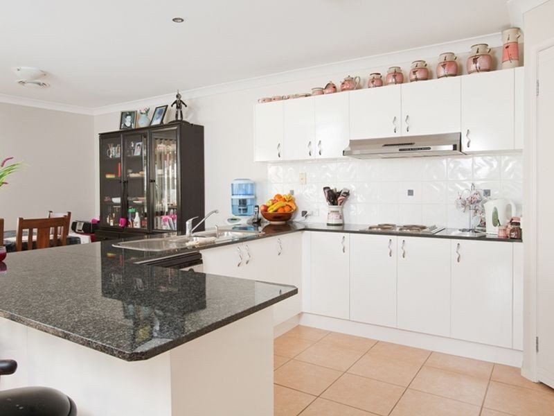 30 John Street, Belmont North NSW 2280
