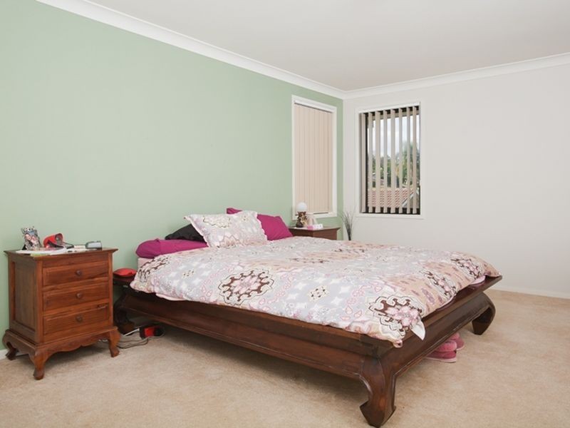 30 John Street, Belmont North NSW 2280