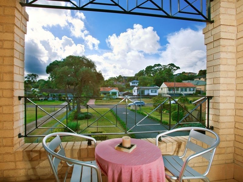 30 John Street, Belmont North NSW 2280