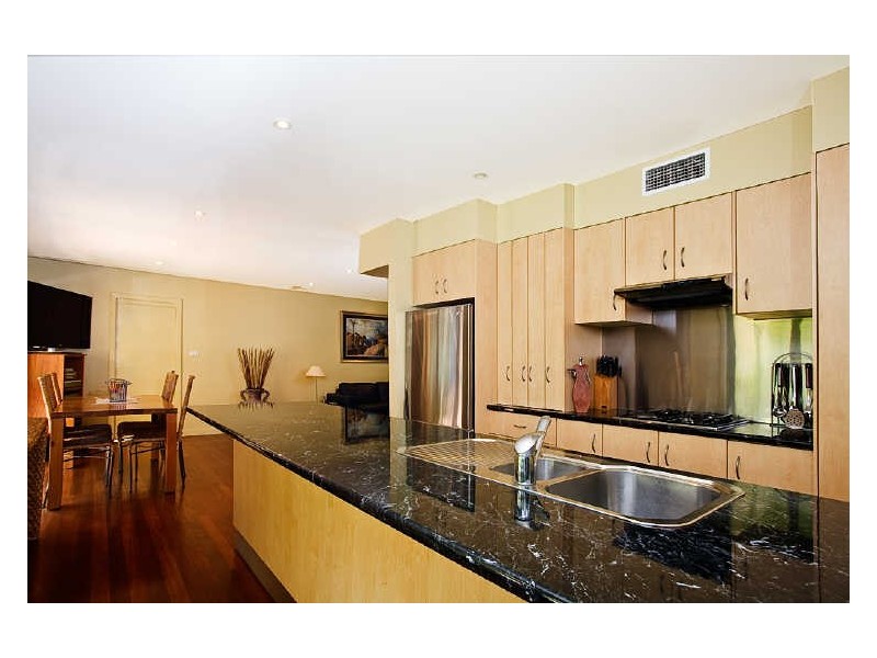 9 Dwyer Chase, Eleebana NSW 2282