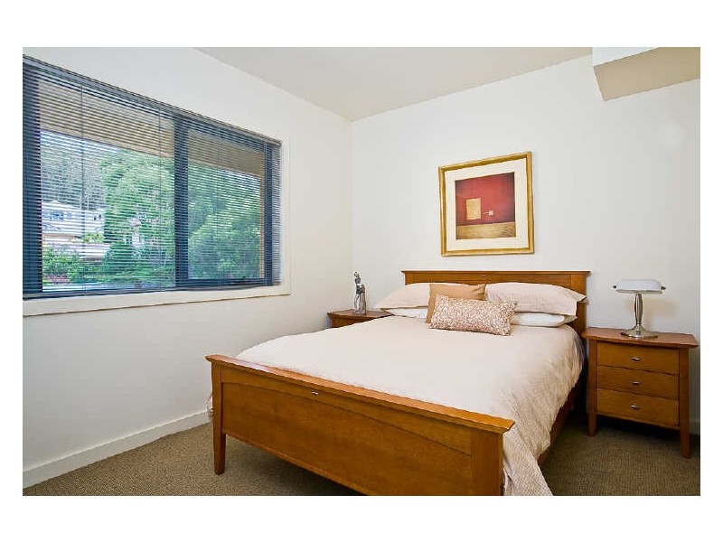 9 Dwyer Chase, Eleebana NSW 2282