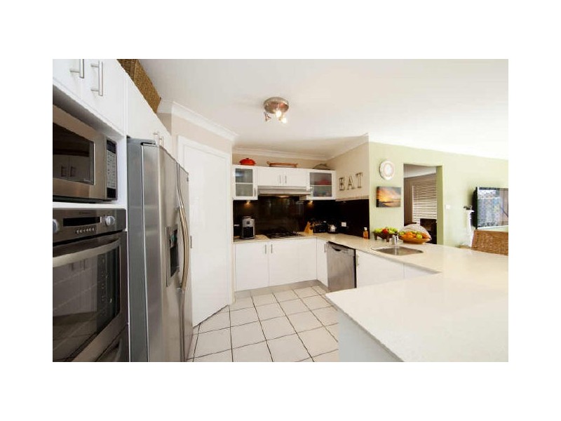 87 Crown Street, Belmont NSW 2280