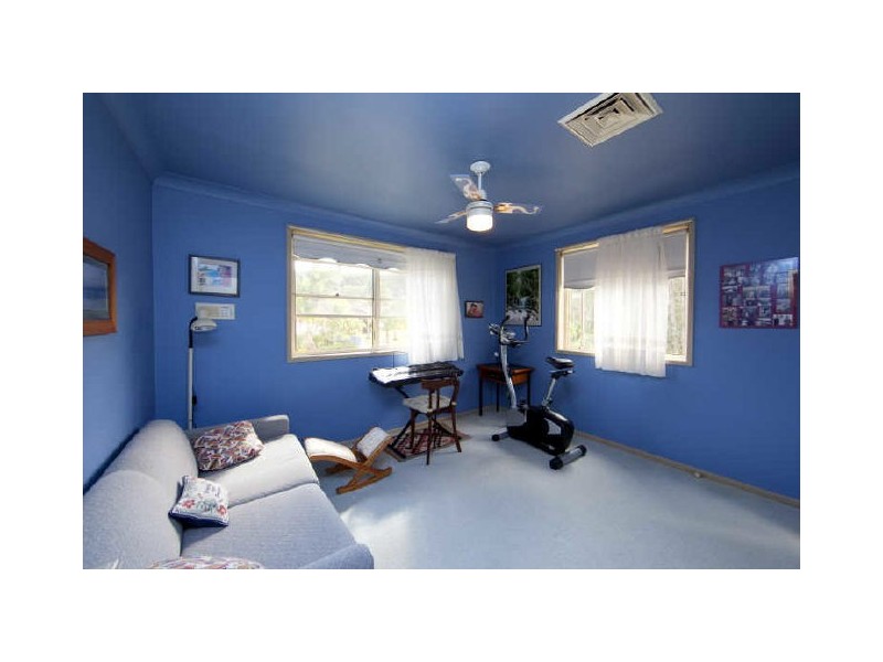 42 Imperial Close, Floraville NSW 2280