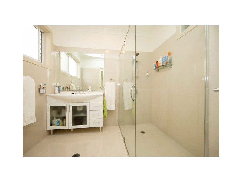 26 High Street, Belmont NSW 2280