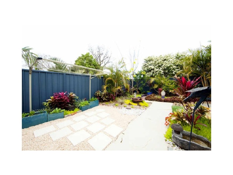 26 High Street, Belmont NSW 2280