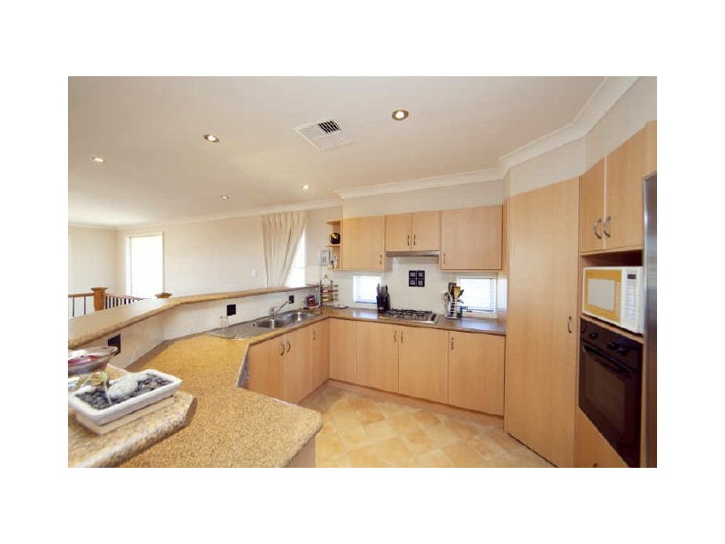 43 Ocean Street, Dudley NSW 2290