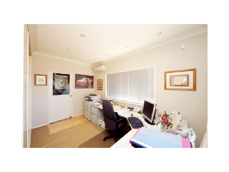 43 Ocean Street, Dudley NSW 2290