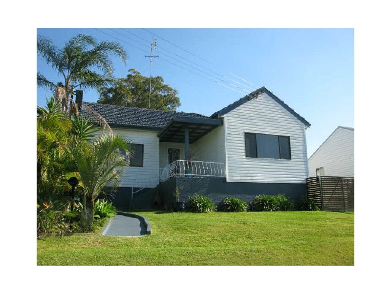 56 Lewers Street, Belmont NSW 2280