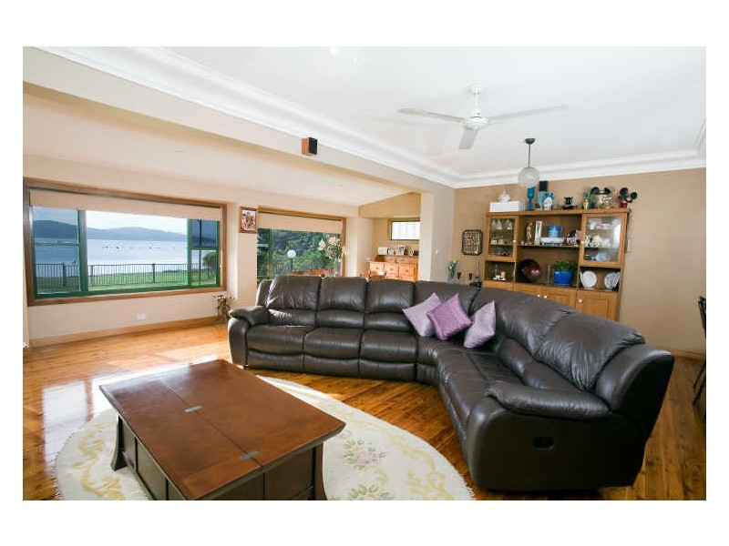 11 Boyd Street, Swansea NSW 2281