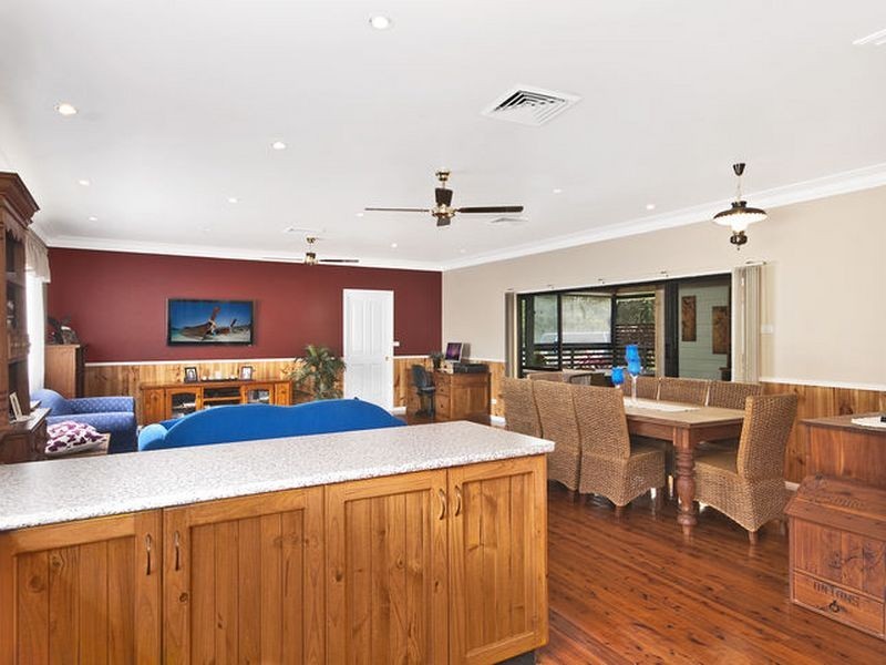 23 Margaret Street, Belmont North NSW 2280