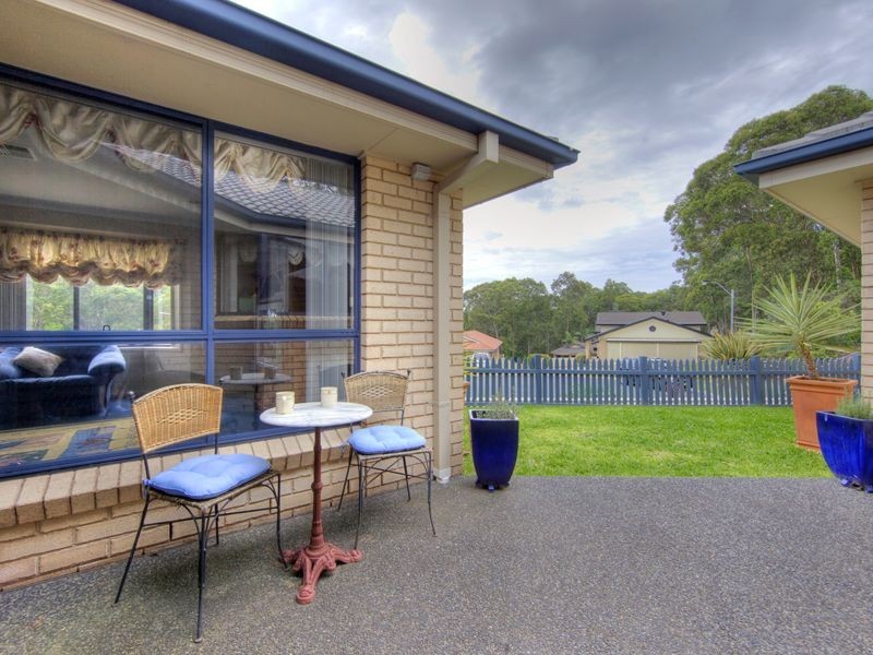 32 Seafarer Close, Belmont NSW 2280