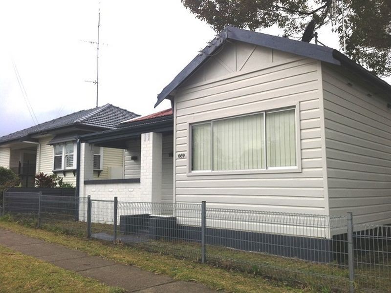 669 Pacific Hwy, Belmont NSW 2280