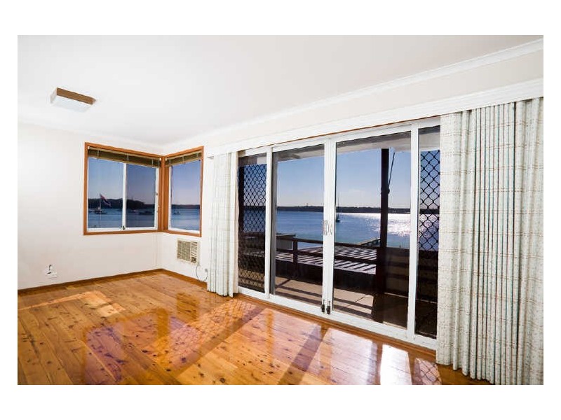 106 Marine Parade, Nords Wharf NSW 2281
