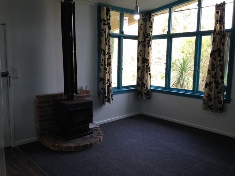33 Carbeen Street, Gateshead NSW 2290