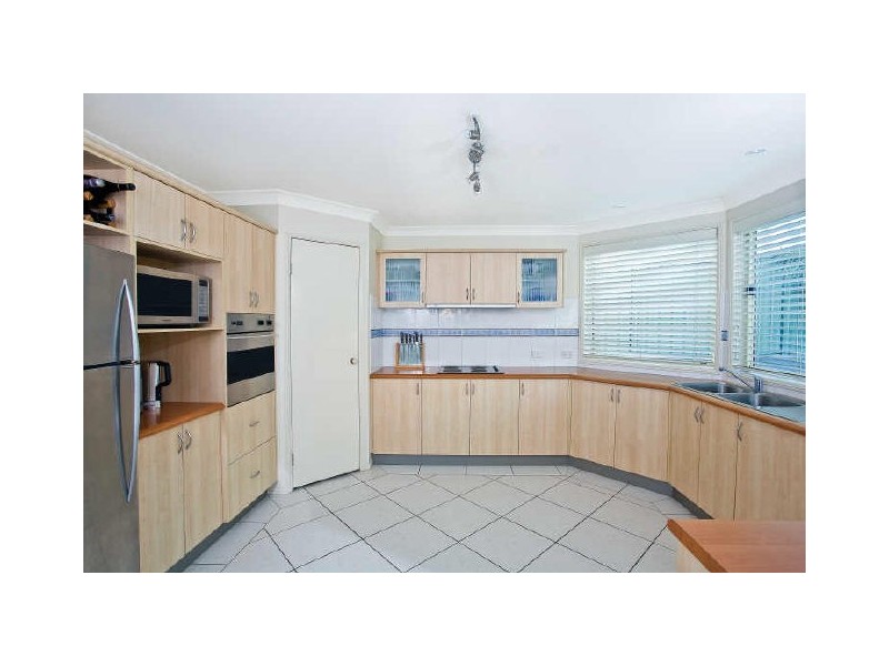 62 John Fisher Road, Belmont North NSW 2280