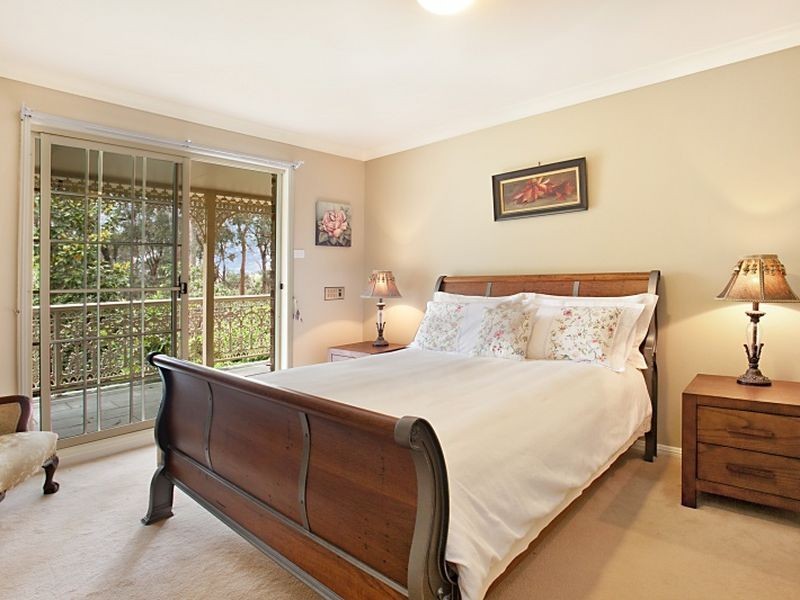 24 Wollundry Close, Eleebana NSW 2282