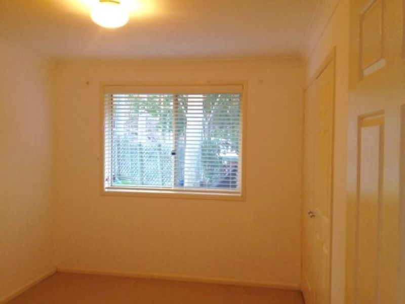 7 Genoa Close, Belmont NSW 2280