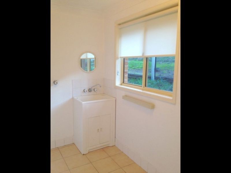 7 Genoa Close, Belmont NSW 2280