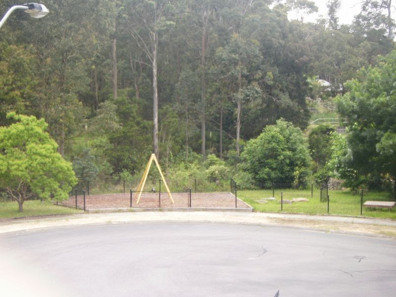 7 Genoa Close, Belmont NSW 2280