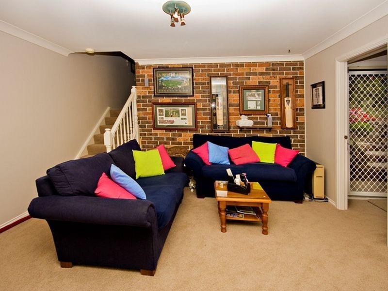 6 Clare Close, Eleebana NSW 2282