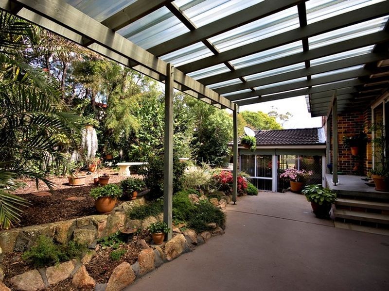 6 Clare Close, Eleebana NSW 2282