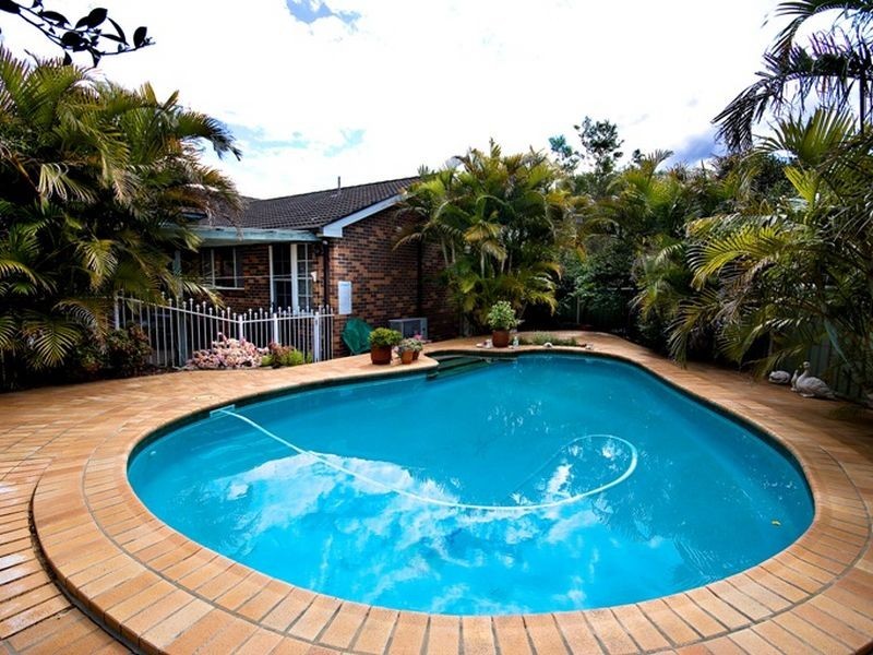 6 Clare Close, Eleebana NSW 2282