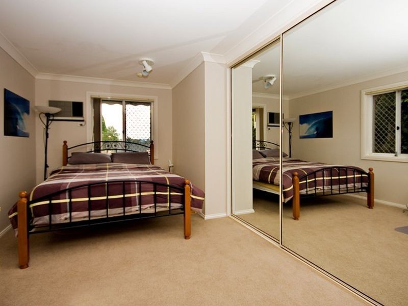 6 Clare Close, Eleebana NSW 2282