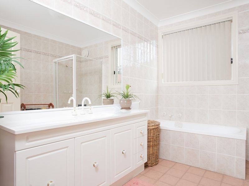 11 The Capstan, Belmont NSW 2280