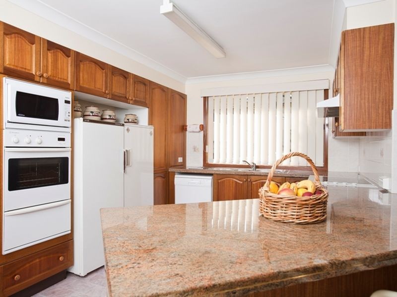 66 John Fisher Road, Belmont North NSW 2280