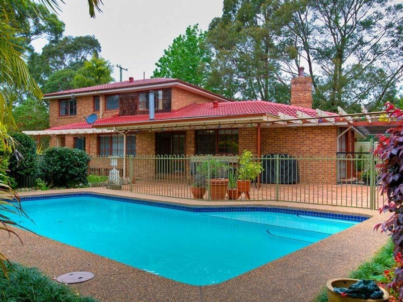 15 Cherry Road, Eleebana NSW 2282