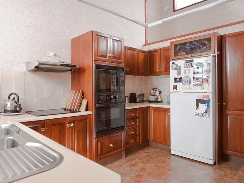 33 Albert Street, Valentine NSW 2280