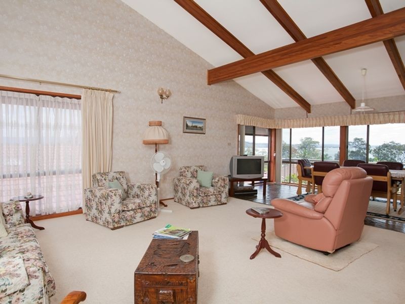 33 Albert Street, Valentine NSW 2280