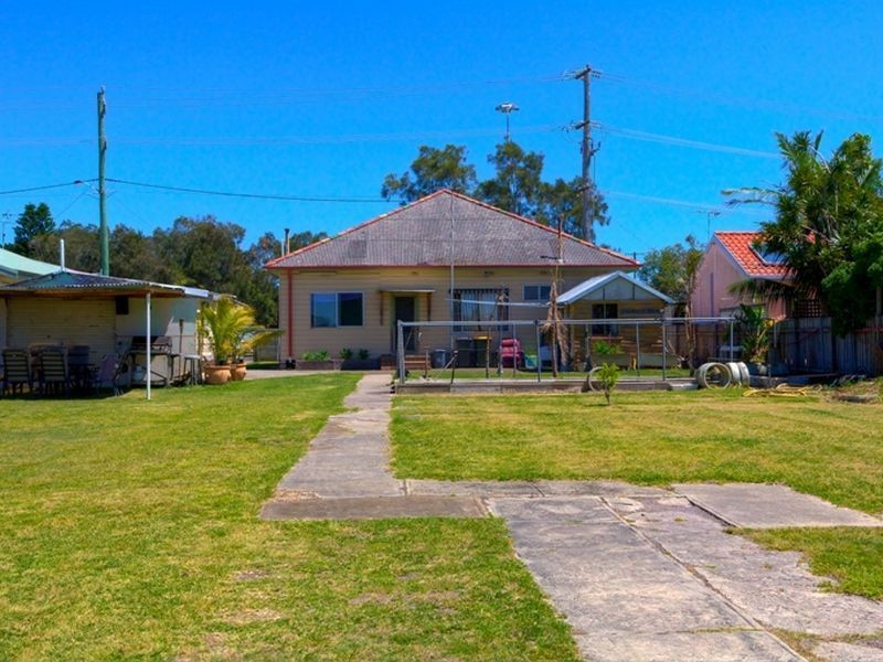 153 Bowman Street, Swansea NSW 2281