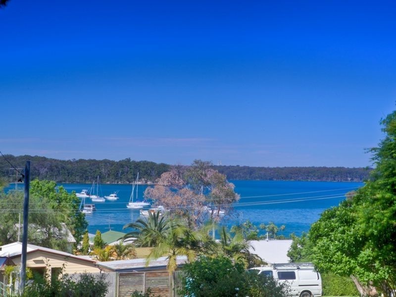 15 Hunter Road, Nords Wharf NSW 2281