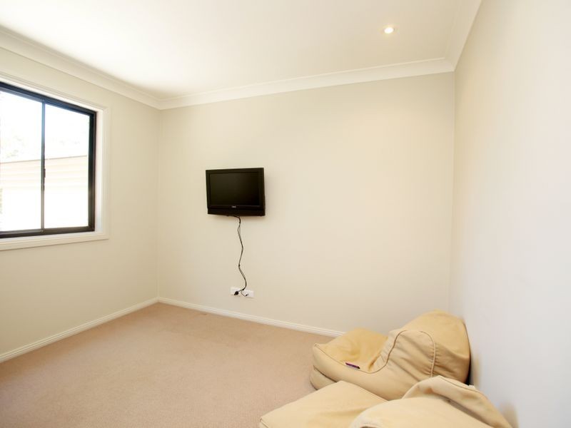 5 Government Road, Nords Wharf NSW 2281