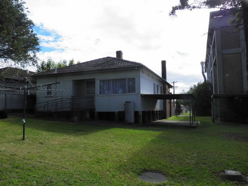 2 Kyneton Street, Belmont NSW 2280