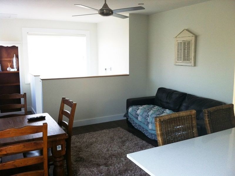 68A Lakeview Parade, Pelican NSW 2281