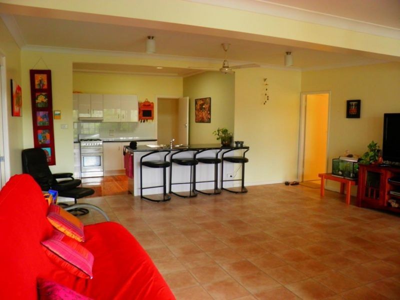 47 Floraville Road, Belmont North NSW 2280