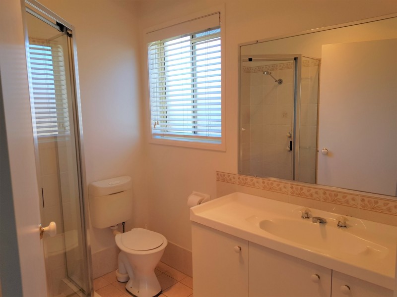 6 Maximillian Drive, Floraville NSW 2280