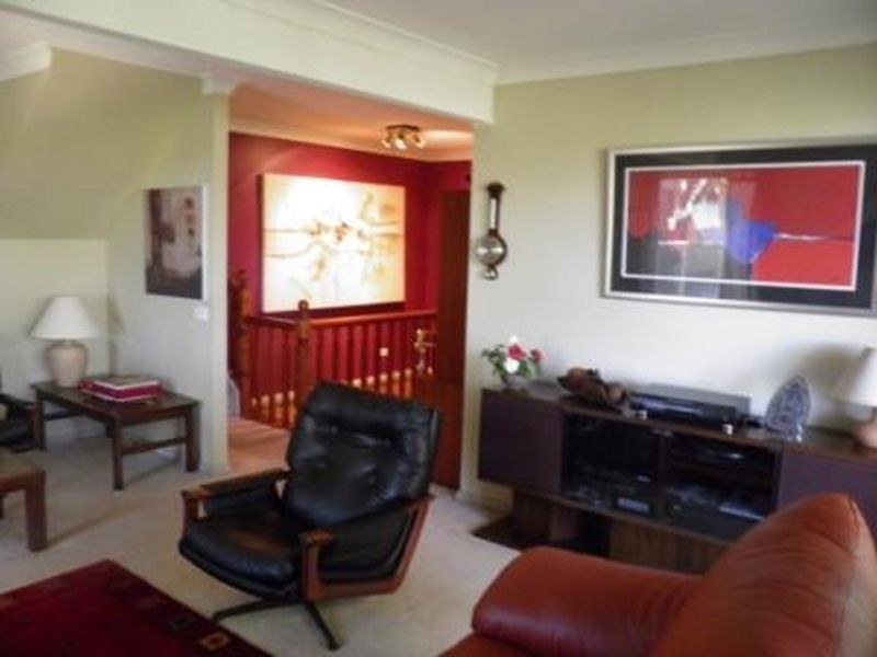 4 Pannamena Crescent, Eleebana NSW 2282