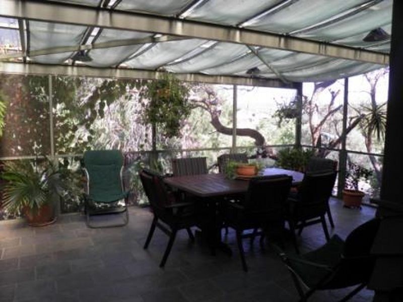 4 Pannamena Crescent, Eleebana NSW 2282