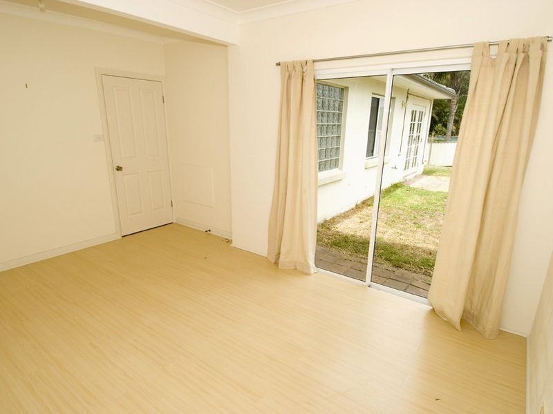 30a Seaspray Close, Caves Beach NSW 2281