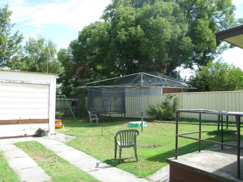 4 Kyneton Street, Belmont NSW 2280