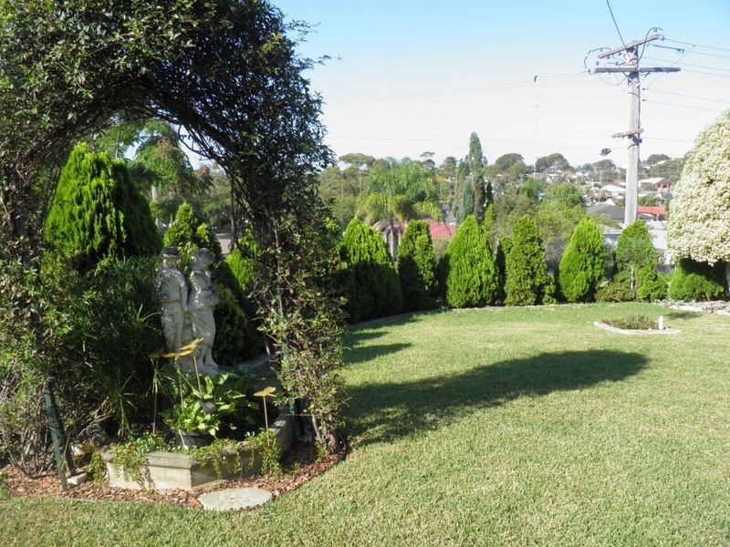 29 John Street, Belmont North NSW 2280