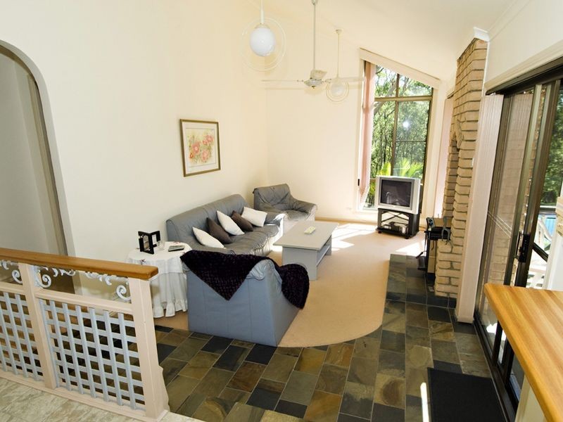 5 Elmwood Close, Belmont North NSW 2280