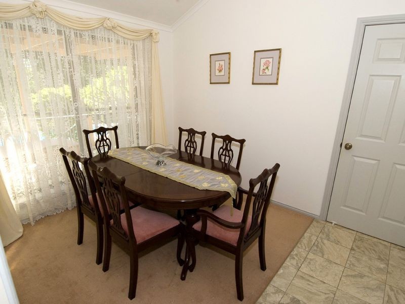 5 Elmwood Close, Belmont North NSW 2280