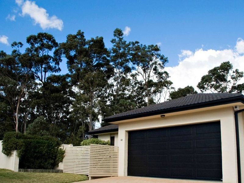 14 Laurina Cove, Valentine NSW 2280