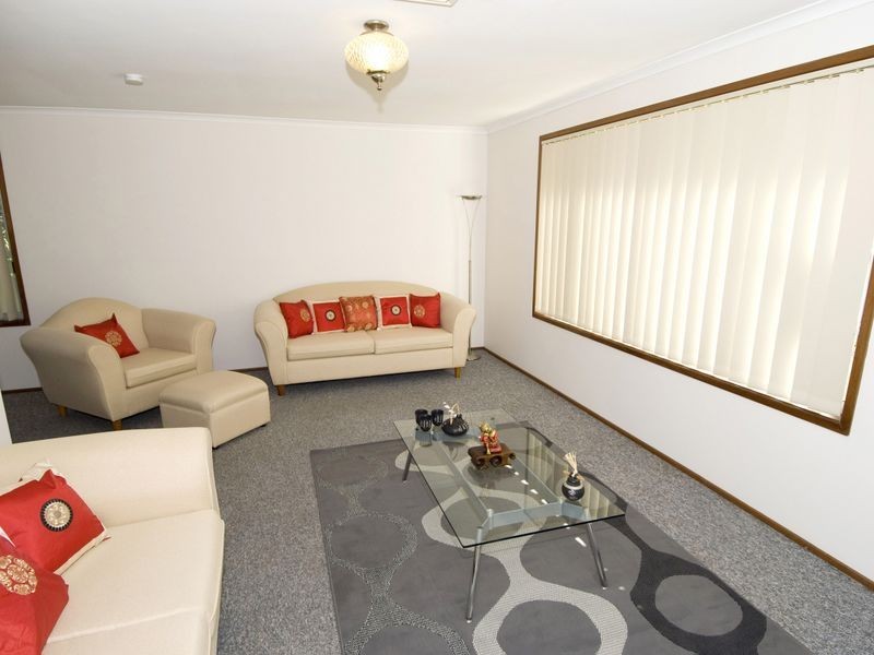 32 Murray Street, Eleebana NSW 2282