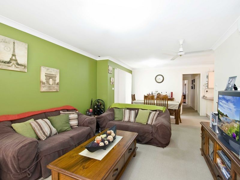 2/28 Lindsay Avenue, Valentine NSW 2280